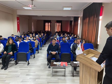 Yüksekokulumuzda "Temel Afet Bilinci Eğitimi" Verildi